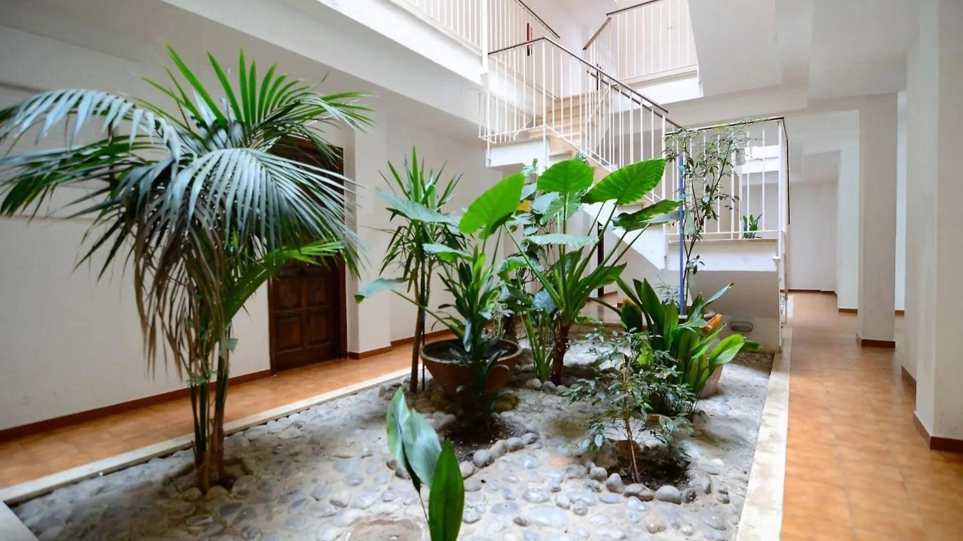 레스타르티트 Jardins Del Mar 038 아파트